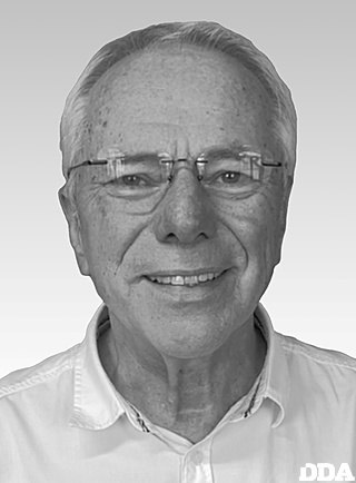 Dr. Wilhelm Schneider